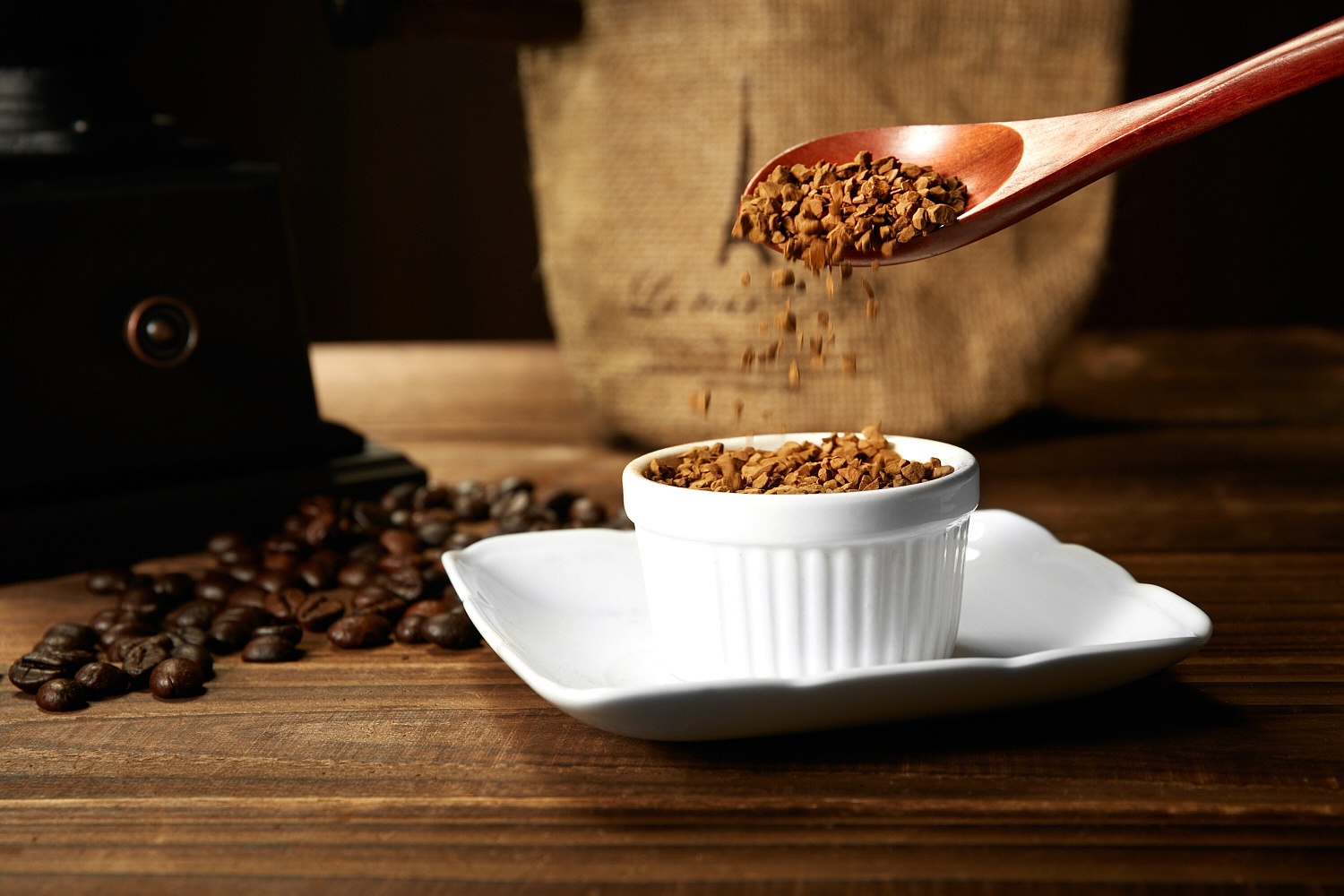 阿拉比卡咖啡豆三大种类 铁皮卡波旁品种咖啡豆历史风味特点口感区别 中国咖啡网